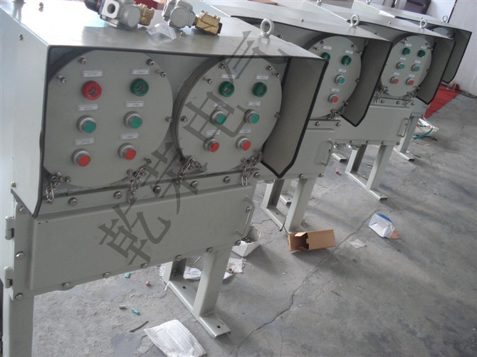 IIC防爆配电箱o-2_副本