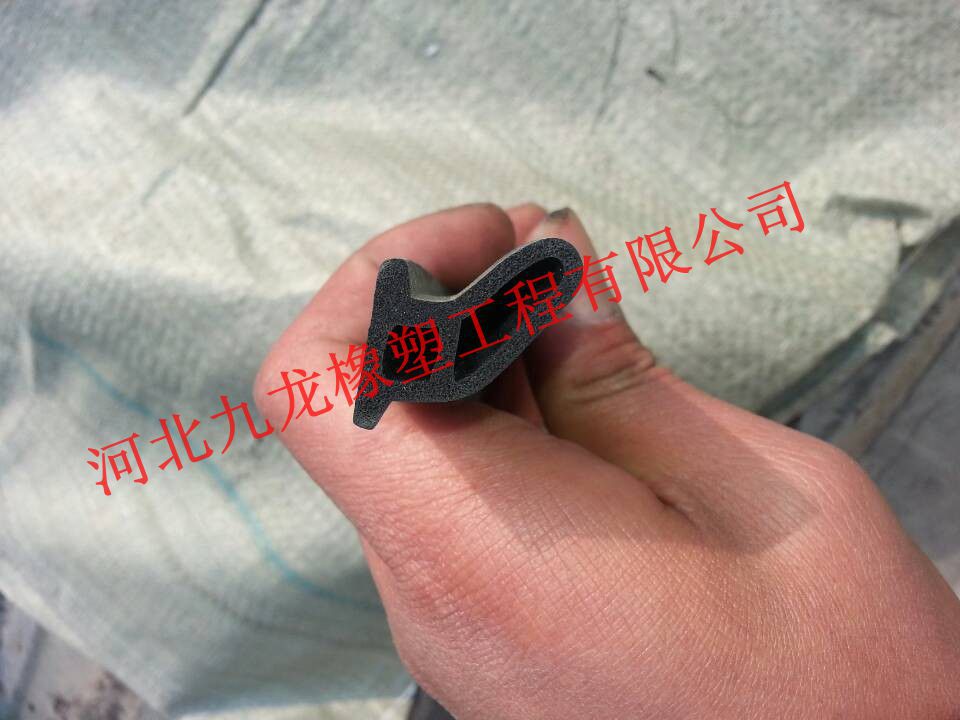 车用三元乙丙发泡条_副本