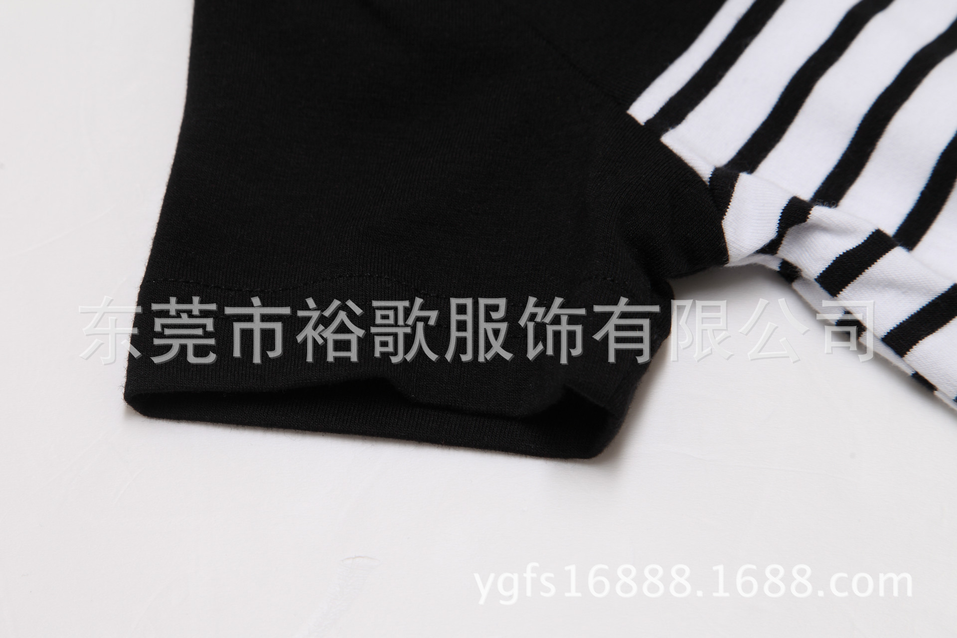 13# 黑白杠撞色章仔