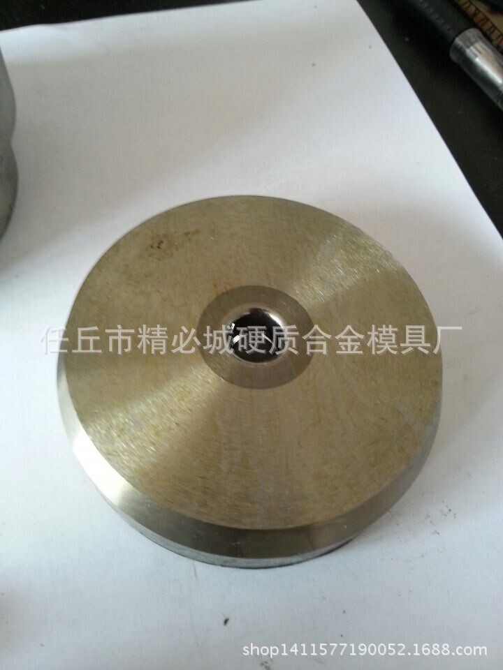 電池擠壓模具41