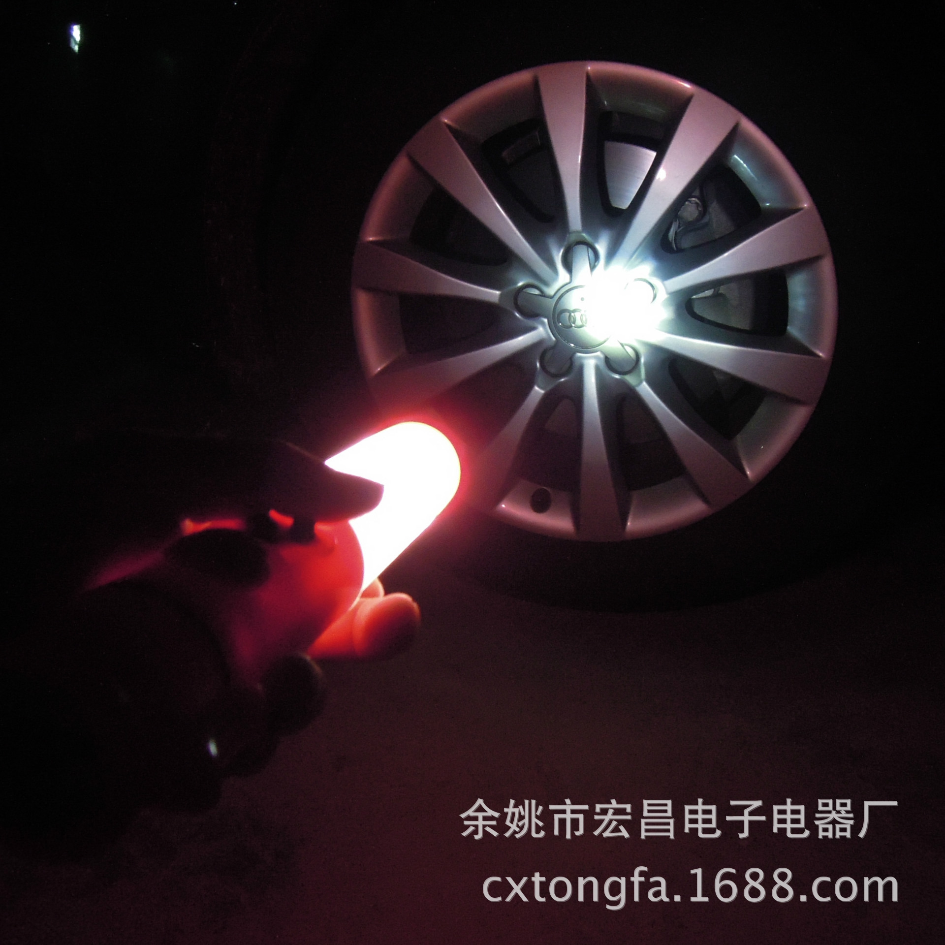 TL023A light on wheel