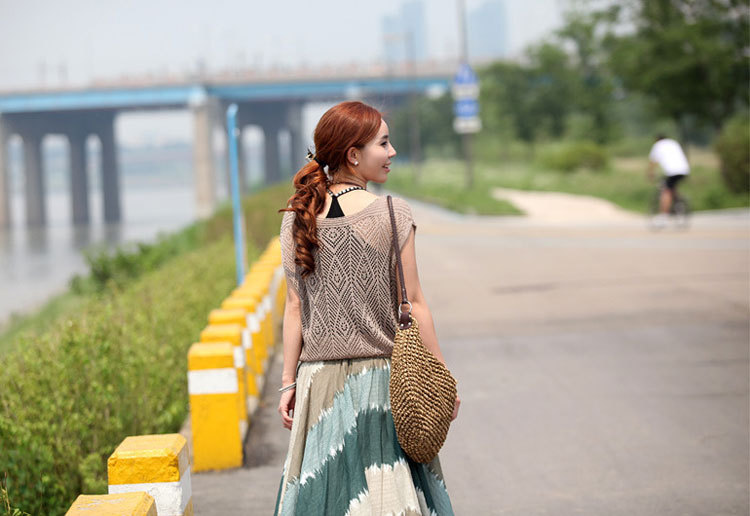 835703647_1866289039