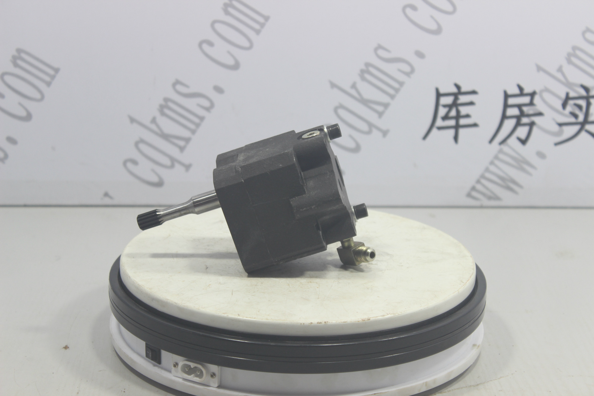 kms00766-3034219-齿轮泵总成----参考重量2KG-2KG图片2