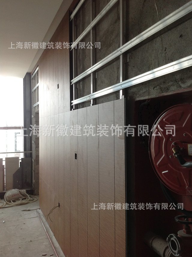 1293796306_902890590 (1)