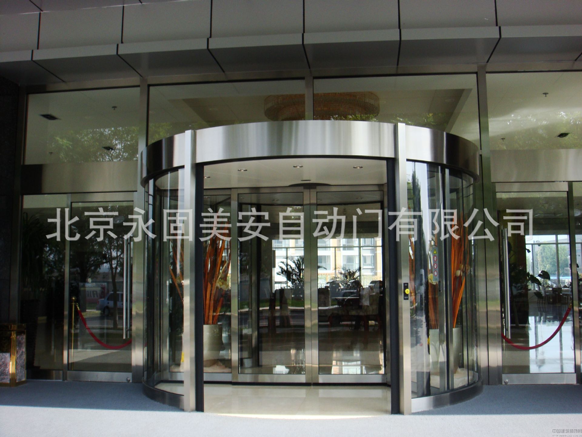 永固美安009有框旋转门120000一套