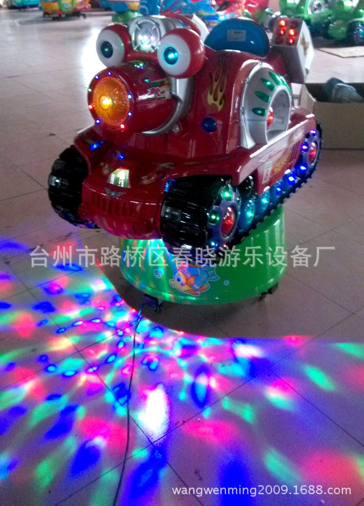 镭射旋转升降激光坦克