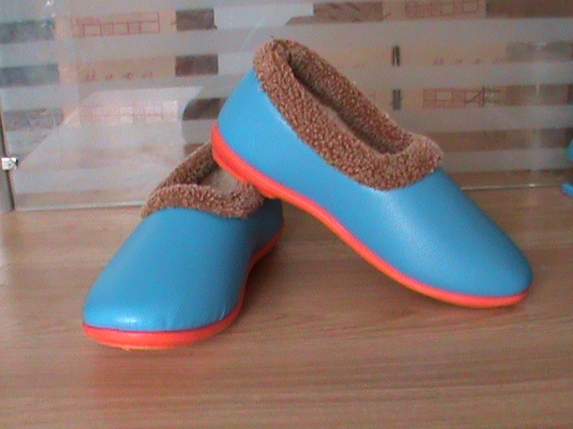 厂家促销 老北京布鞋女棉鞋,2014新款冬季革拖室内PU棉鞋