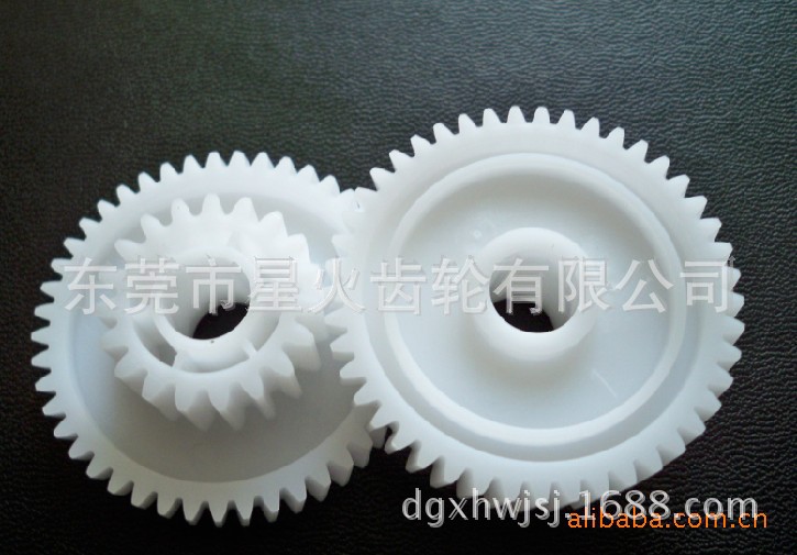 235862790_1353832035