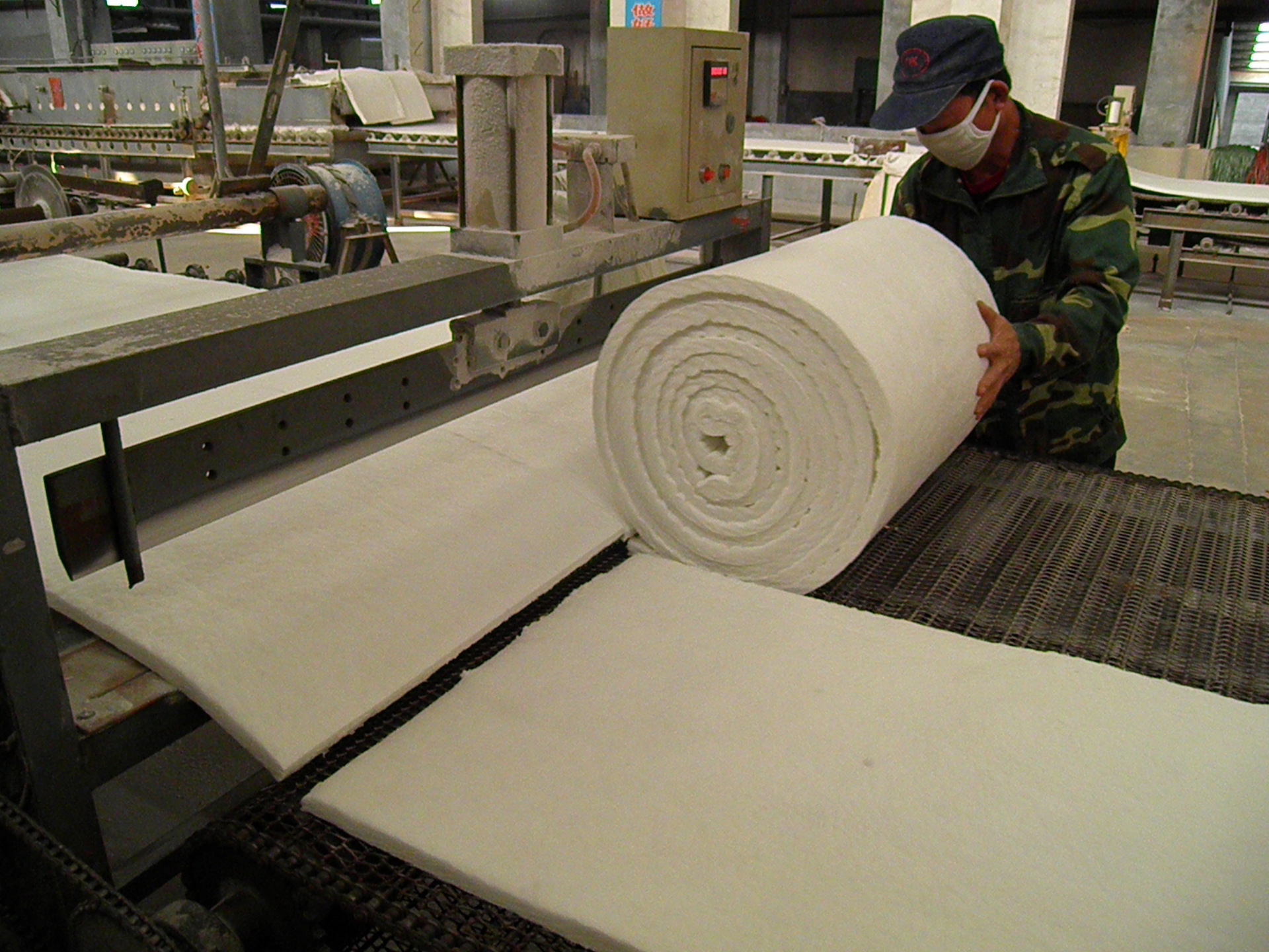 1074686460_740435892