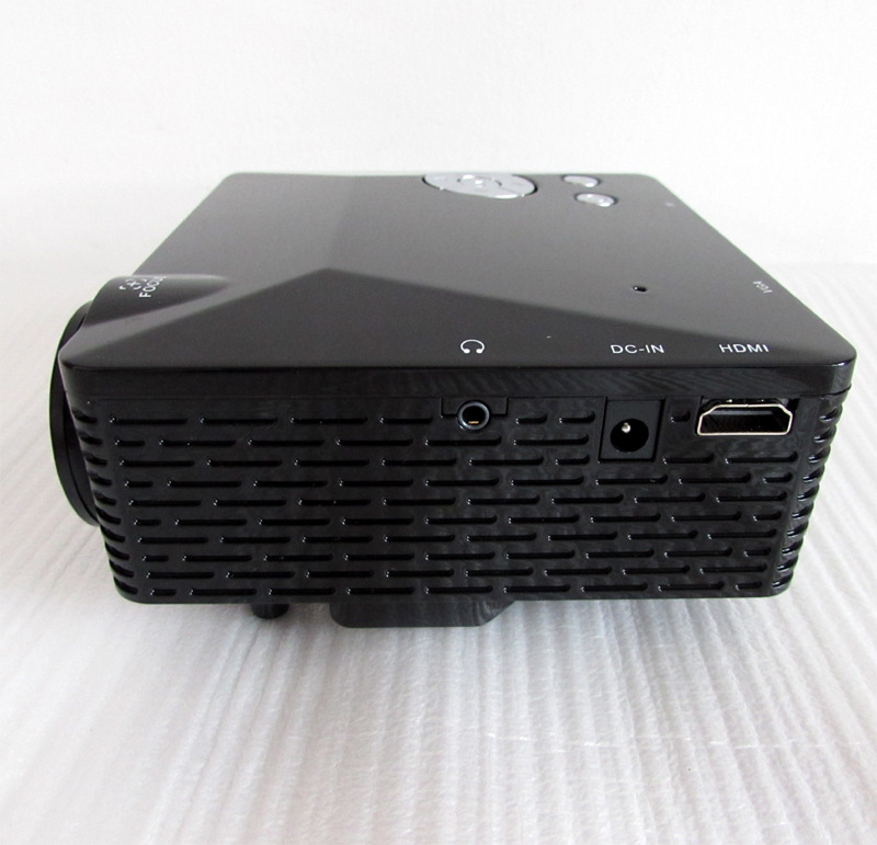 mini projector-side1