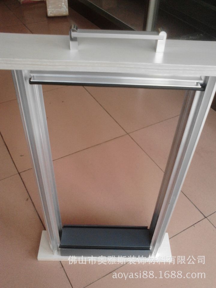 5C73FE4EF563BBF939BC36BF42AF61