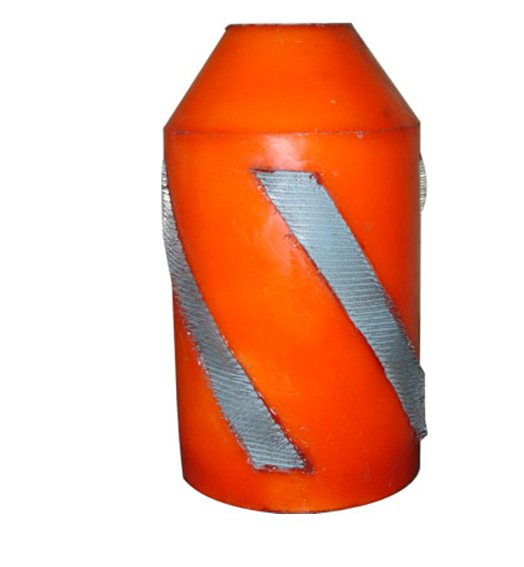 螺旋粘刷清管器