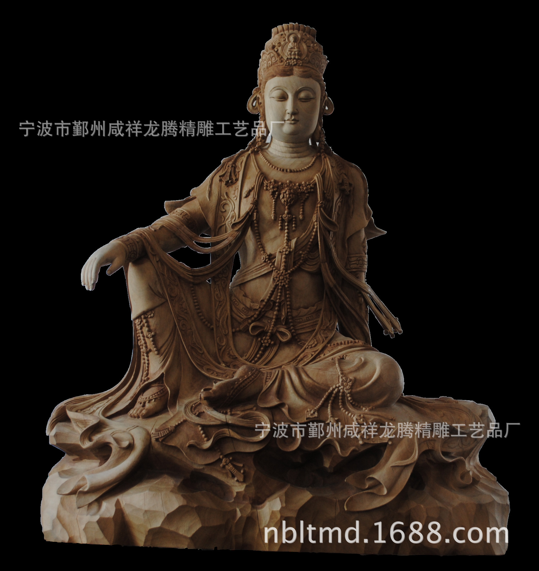 木雕厂家直销定制设计白培,,彩绘,贴金自在观音菩萨摆件佛像