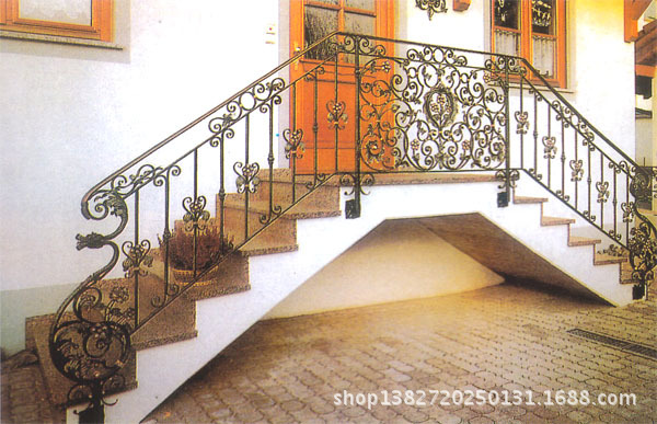 铁质楼梯 铁艺厂 大厅楼梯配件