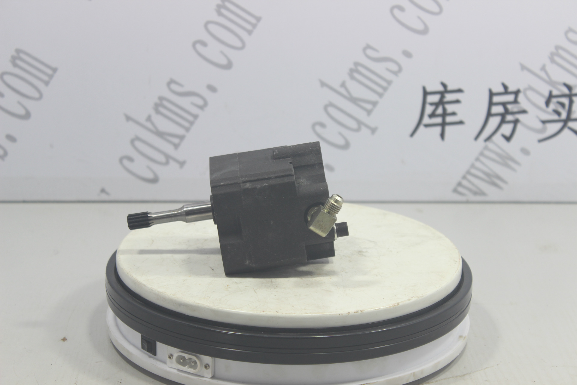 kms00766-3034219-齿轮泵总成----参考重量2KG-2KG图片1