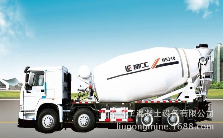 山东柳工重汽地盘搅拌车