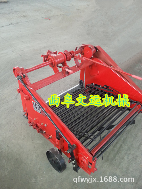 土豆收获机副本