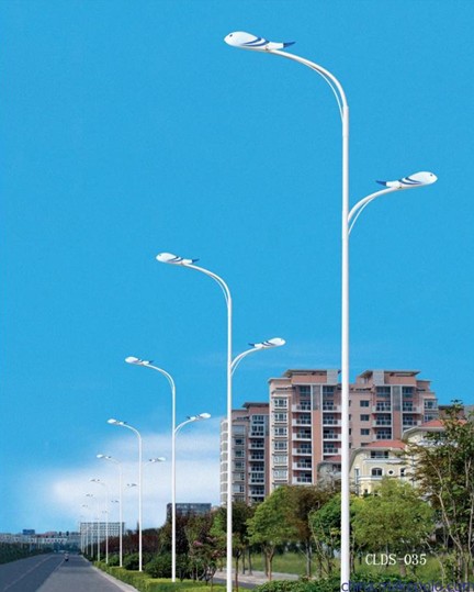 中华灯 供应户外照明灯具 太阳能路灯 厂家直销高杆灯 品质保证 欢迎选购