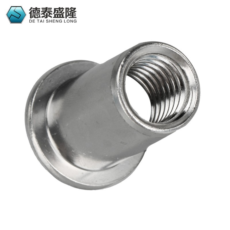 通孔不锈钢平头光面拉铆螺母3