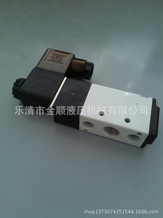 4V210-08 3