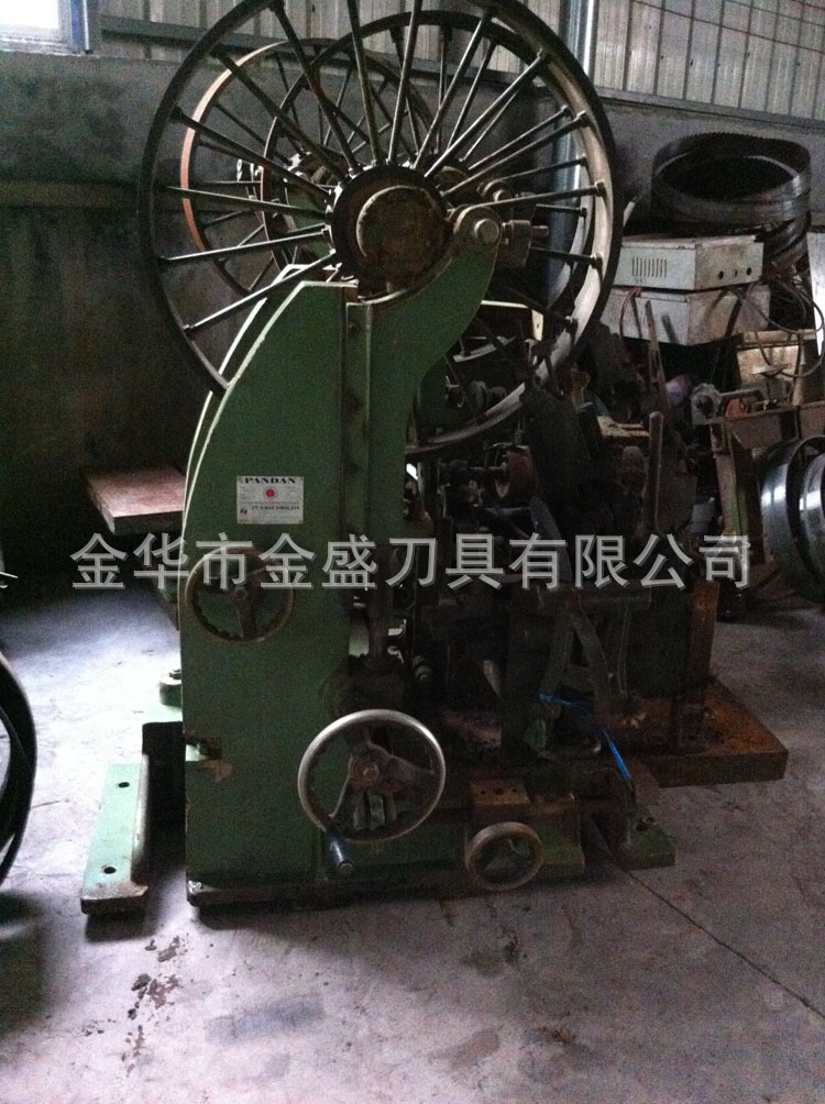 长期 出售 二手 木工 带锯机