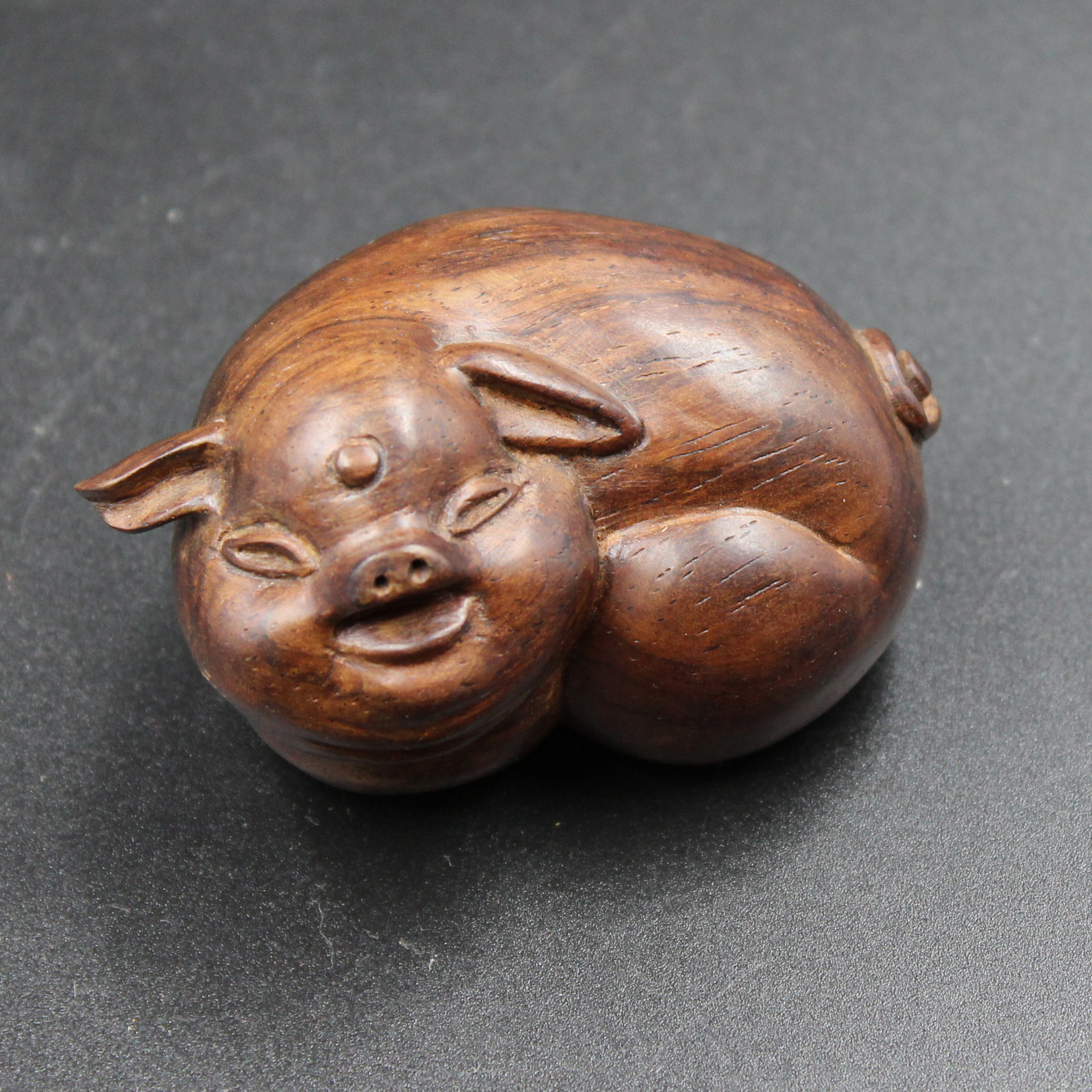 红酸枝木雕刻小件工艺品 福猪手玩把件 厂家直销 一件代发