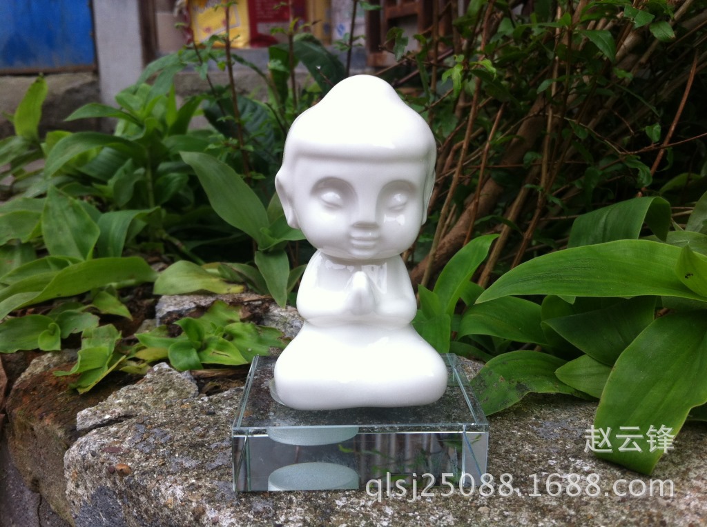 精品陶瓷如来
