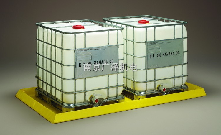 8 Drum Spillpal with 2 IBC tot