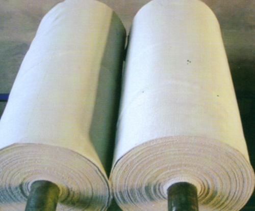 1_20120214020244_JUI3JUFCJUIyJ