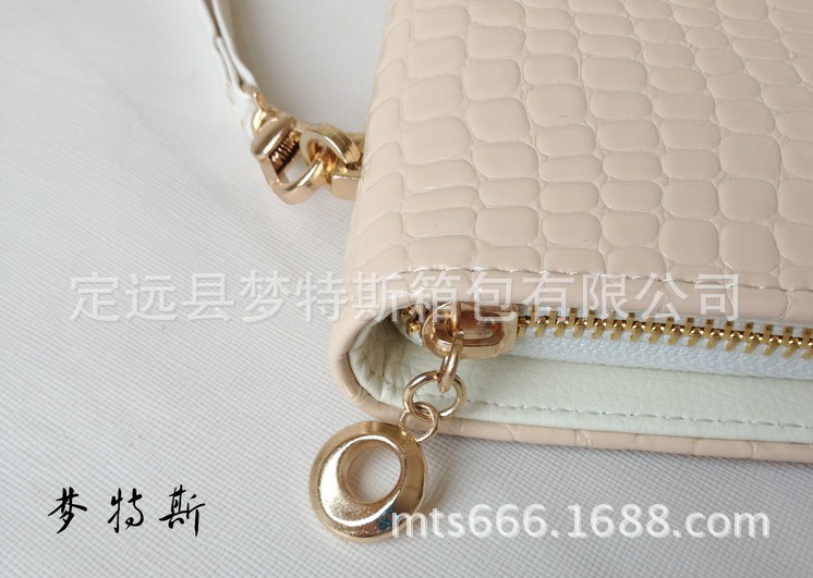 杏色拉頭細節