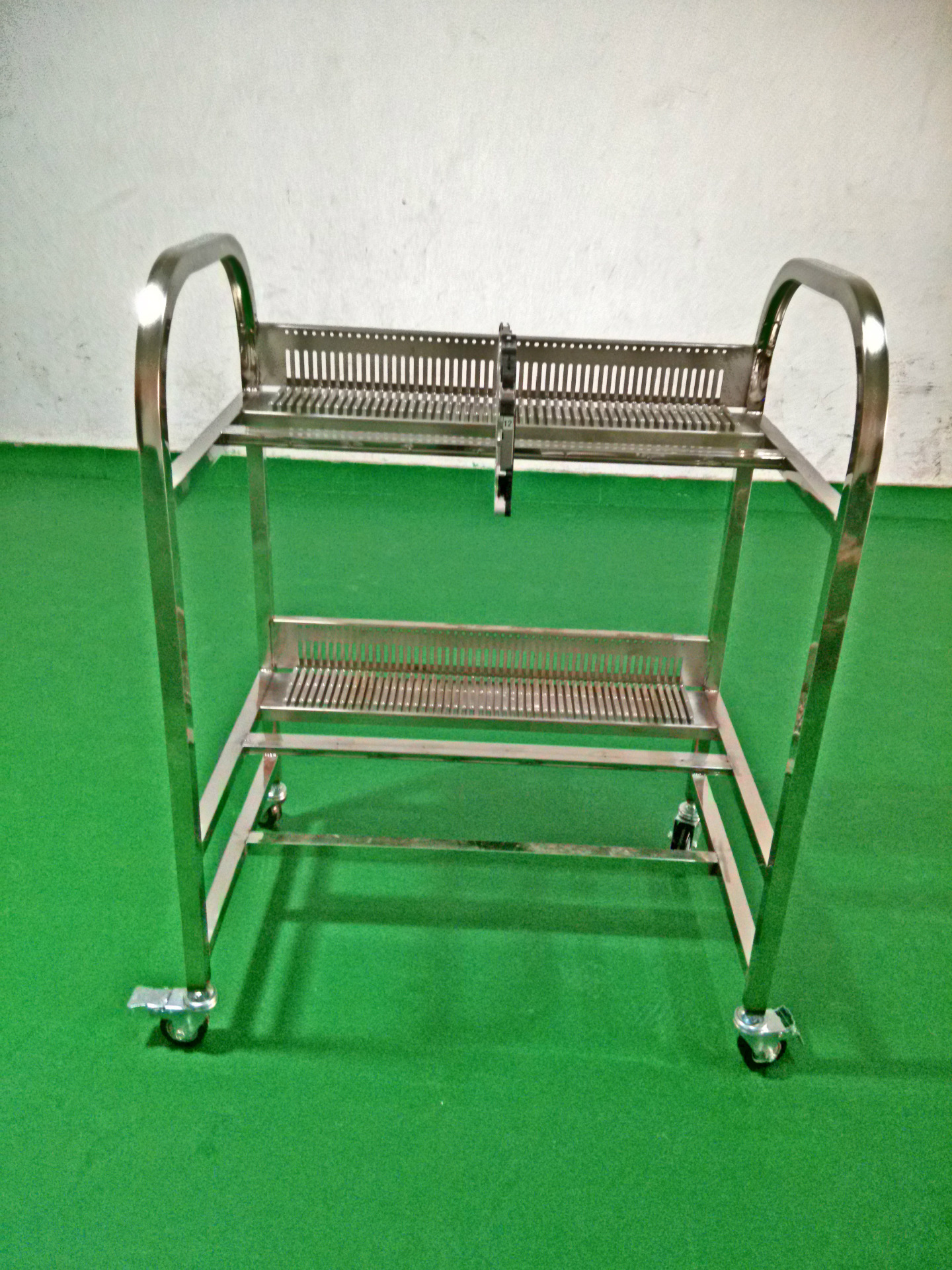SAMSUNG EXCEN PRO FEEDER放置车