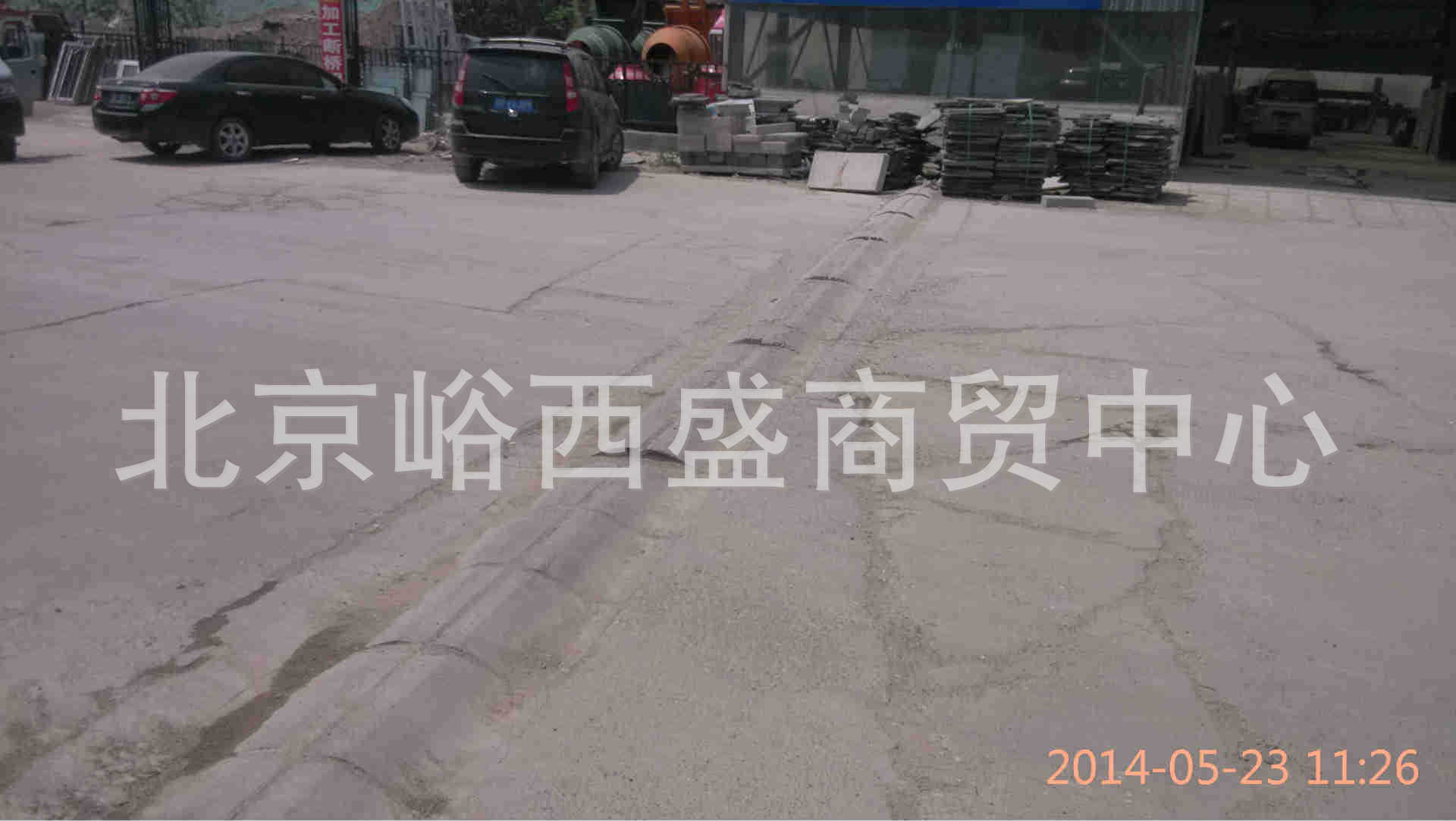 供应公路混凝土减速带