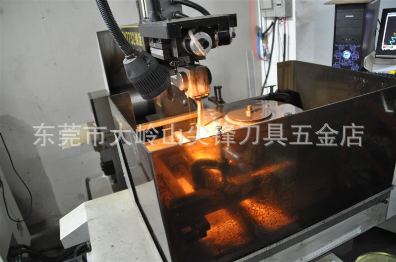 超低价批发零售各种规格铝合金专用锯片及木工专用锯片