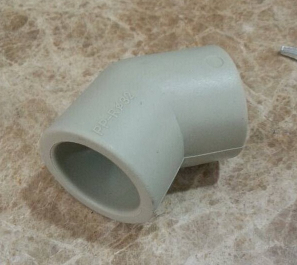 厂价直销 鑫源牌ppr给水管异径三通 dn25*20等各规格