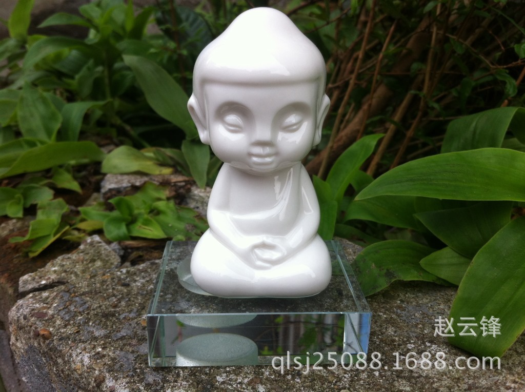 精品陶瓷如来