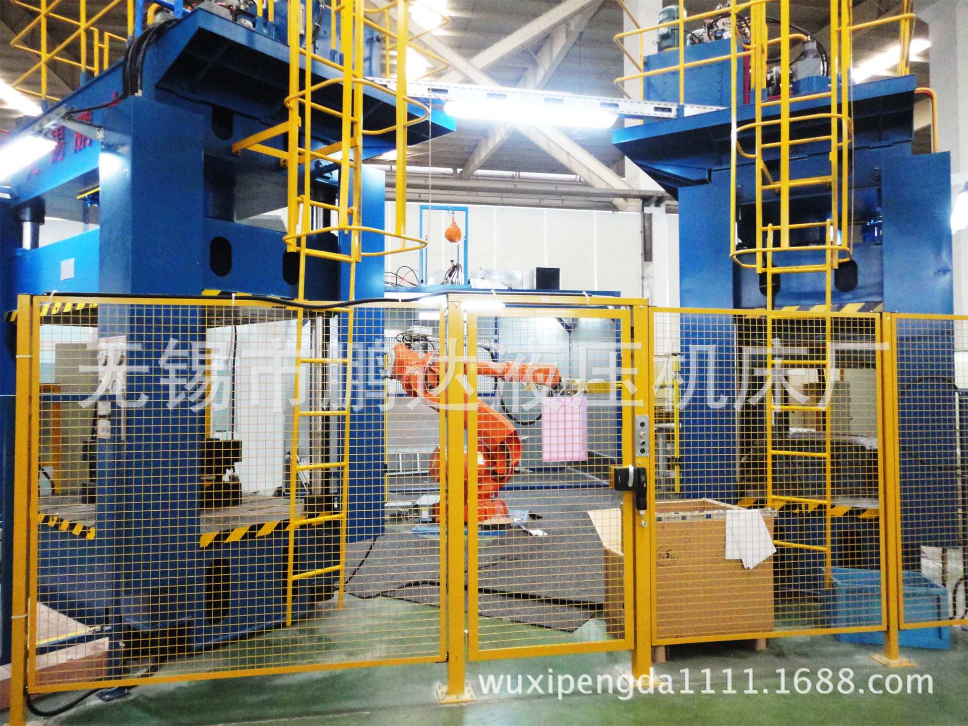 汽车内饰件液压机 整体框架 分体框架 无锡鹏达 多年行业经验 -价高清图片