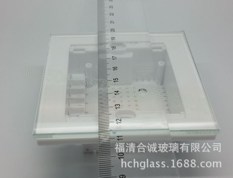 深圳玻璃厂现货批发开关玻璃 86白玻 钢化玻璃 4mm钢化玻璃