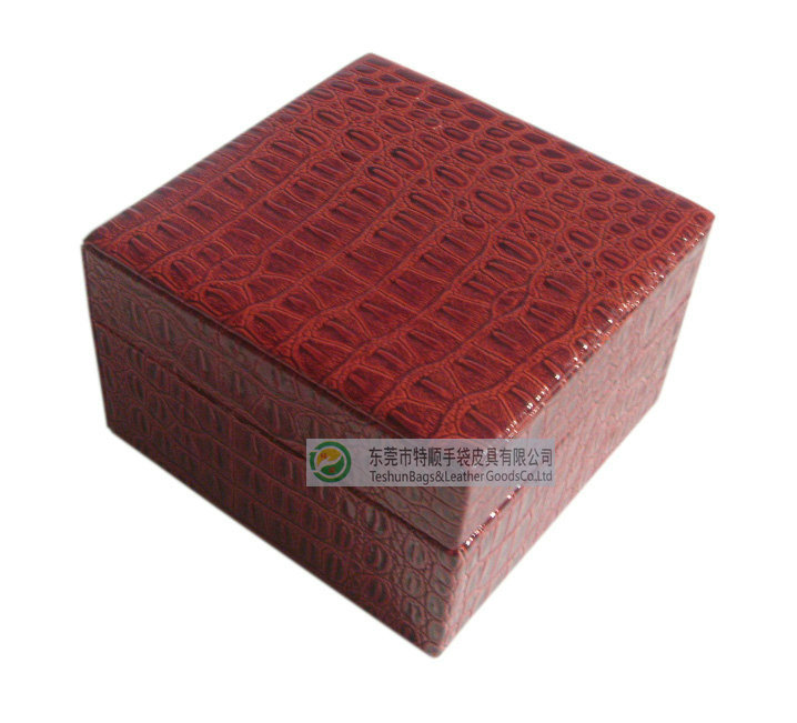 AH-883对碰盖珠宝首饰化妆盒-鳄鱼纹-13X13X8.6