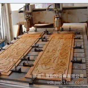 高配吸附平台木工雕花机 包运费高性价比木工雕刻机 家具雕刻机图片_4