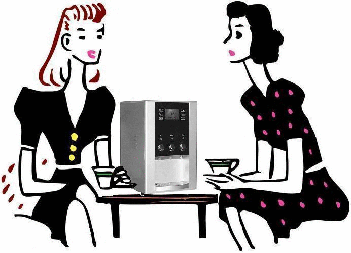 两美女喝茶