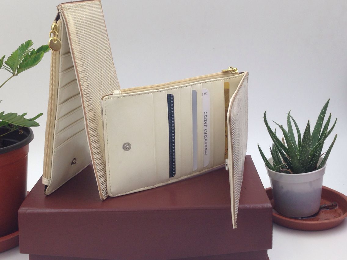 4B9582DB8324B0D7BDBF7F7BFB0F81