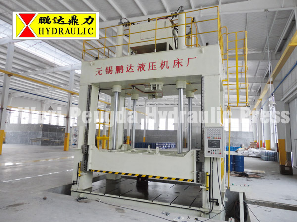 汽车内饰件液压机 整体框架 分体框架 无锡鹏达 多年行业经验 -价高清图片