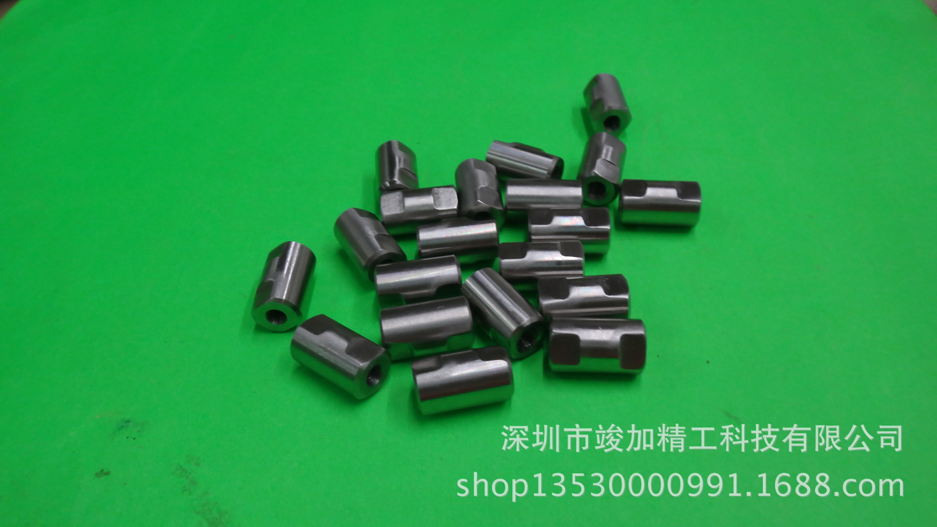提供机械加工，铣床加工，车床加工，加工中心加工