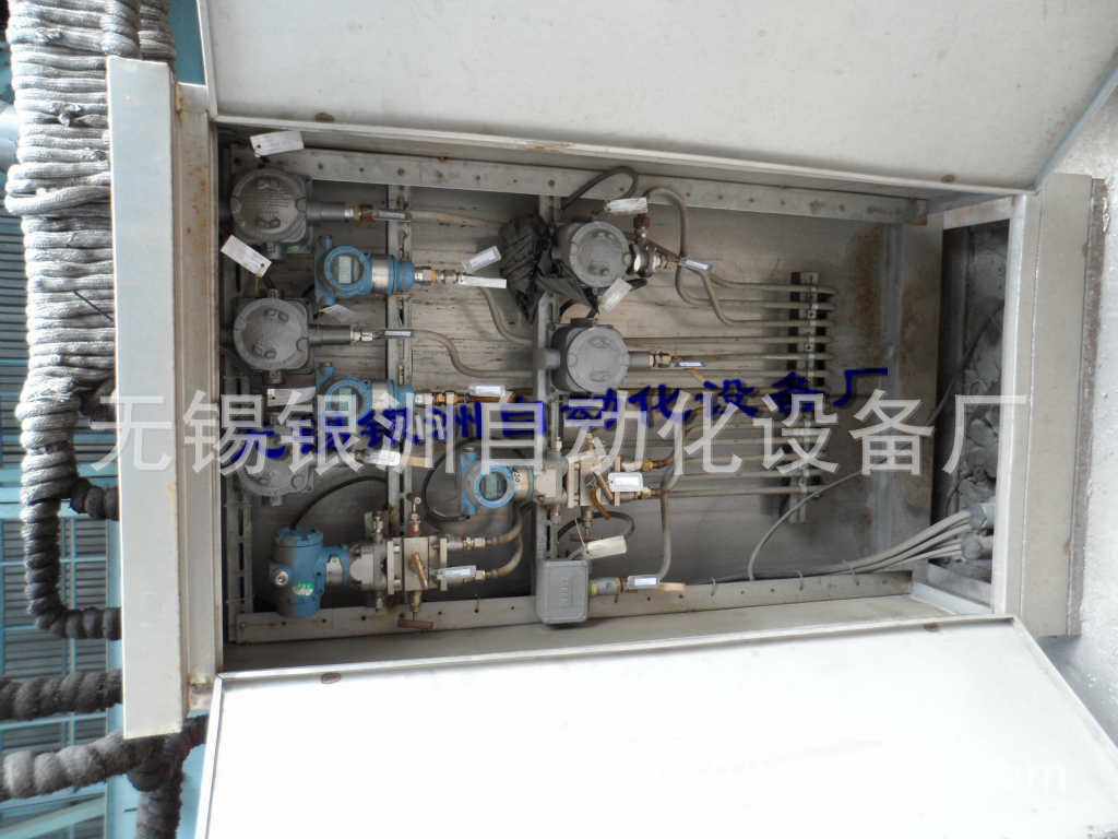 867259793_2077603332