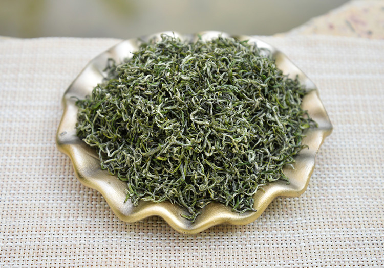 狗牯脑茶叶远在1915年和国酒茅台同时在美国荣获巴拿马国际金奖