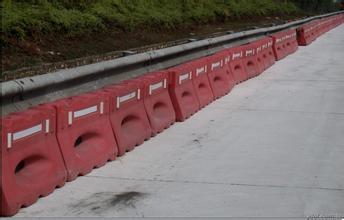 u=3922591157,2024777996&fm=21&