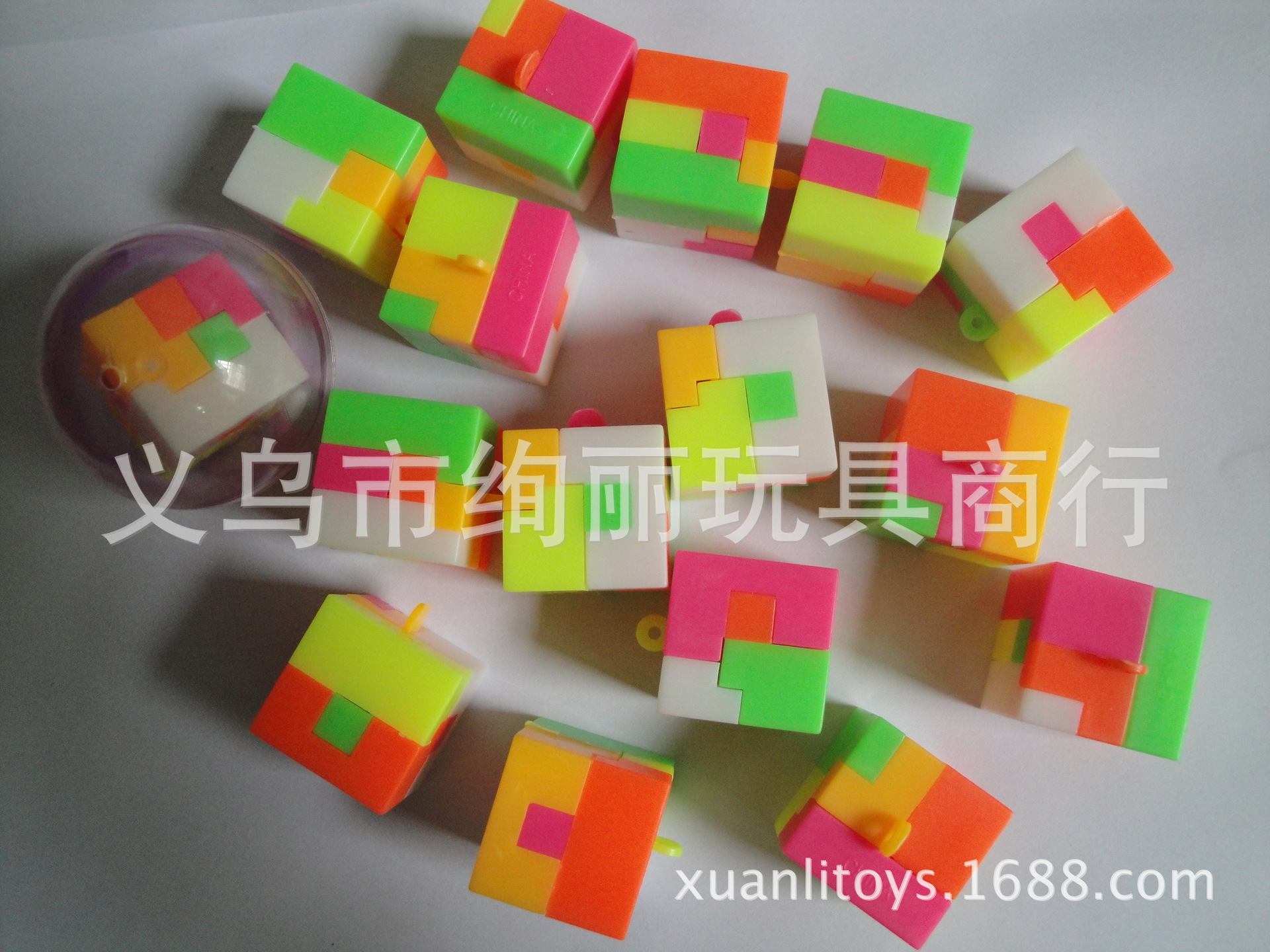 新款儿童智力拼图/方块拼装玩具 益智玩具 开发智力玩具 小礼品