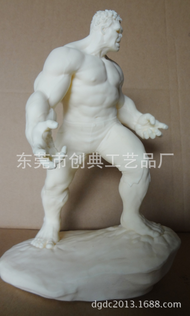 绿巨人雕塑 影视人物雕塑 手板模型雕刻 树脂工艺品雕刻