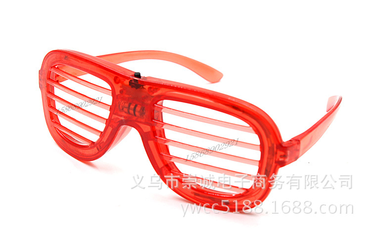 百叶窗眼镜红色