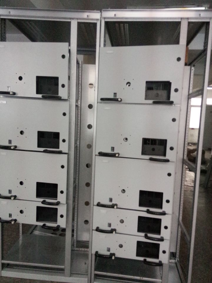 CE197B50EC2AE94ACAA941A20F331F